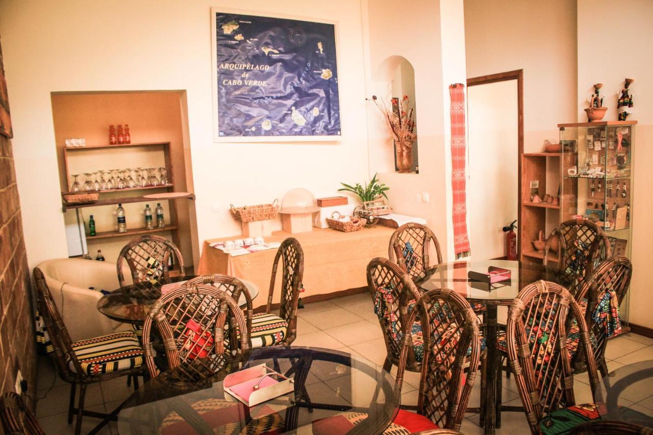 Atlantic Maio Hotel Cidade do Maio Екстериор снимка