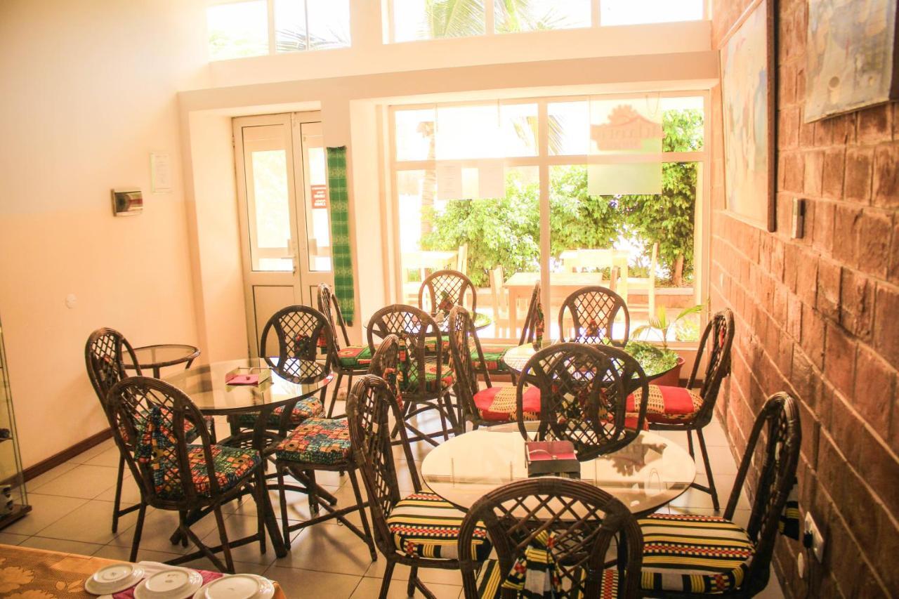 Atlantic Maio Hotel Cidade do Maio Екстериор снимка
